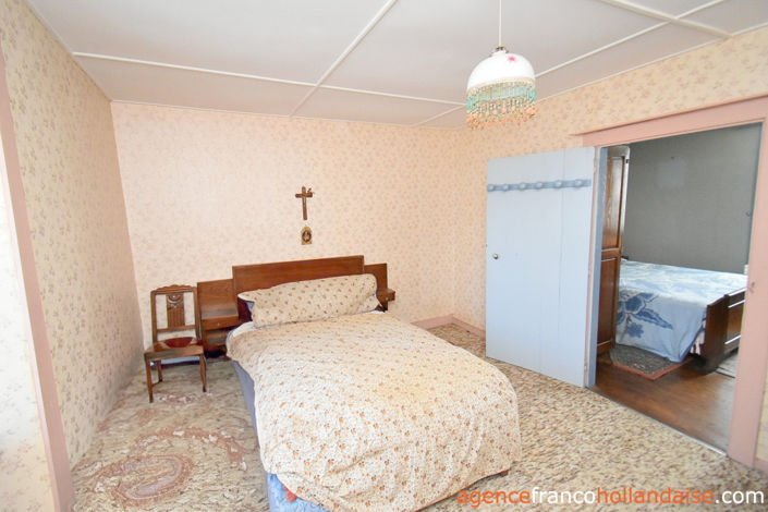 Image No.9-3 Bed House for sale