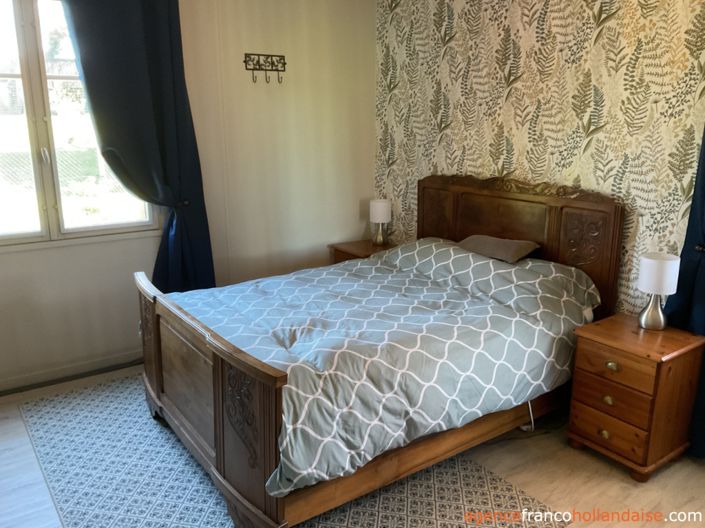 Image No.11-5 Bed House for sale