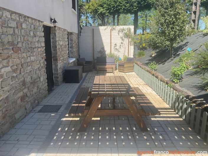 Image No.22-5 Bed House for sale