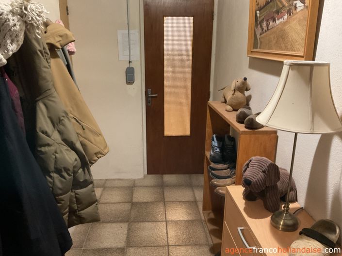 Image No.27-5 Bed House for sale