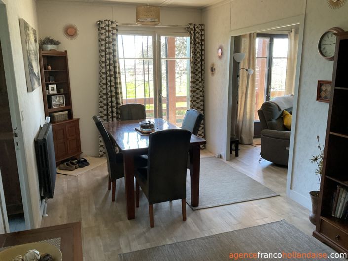 Image No.7-5 Bed House for sale