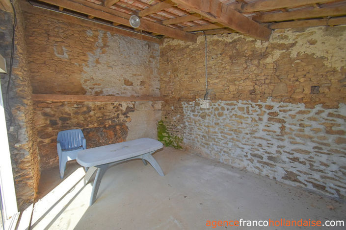 Image No.17-2 Bed House for sale