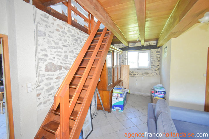 Image No.9-2 Bed House for sale