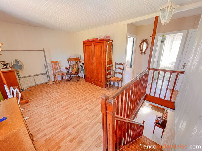 Image No.12-3 Bed House for sale