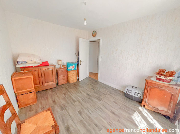 Image No.18-3 Bed House for sale