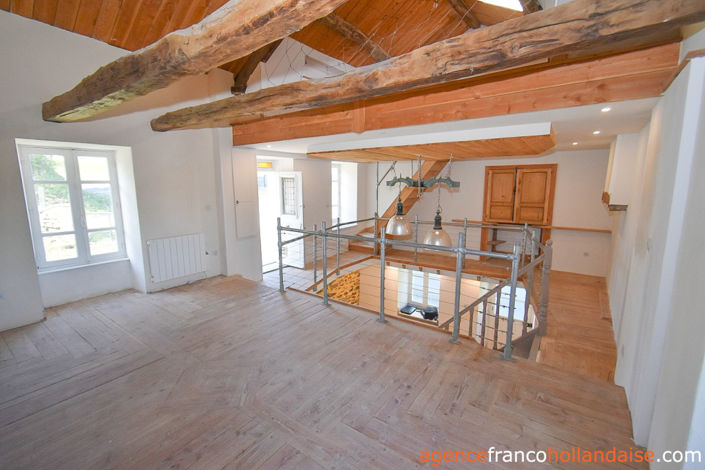 Image No.10-2 Bed House for sale