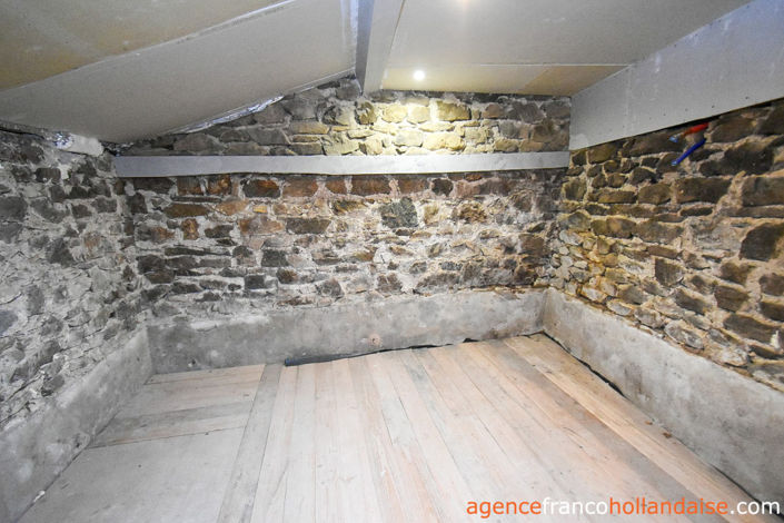 Image No.20-2 Bed House for sale