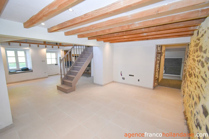 Image No.3-2 Bed House for sale