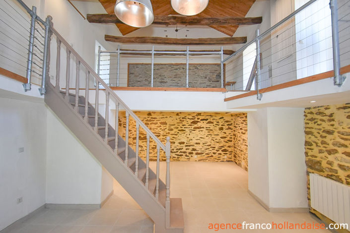 Image No.9-2 Bed House for sale