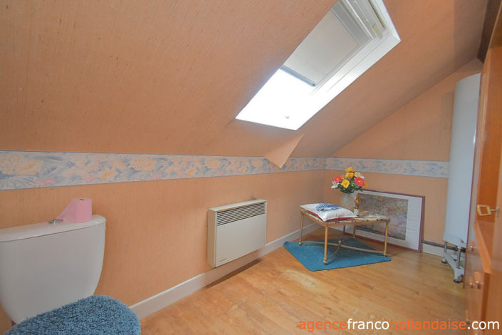 Image No.17-3 Bed House for sale