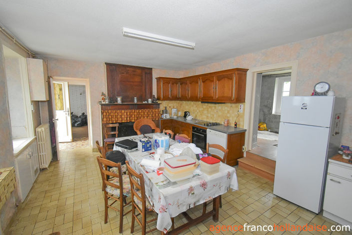 Image No.7-5 Bed House for sale