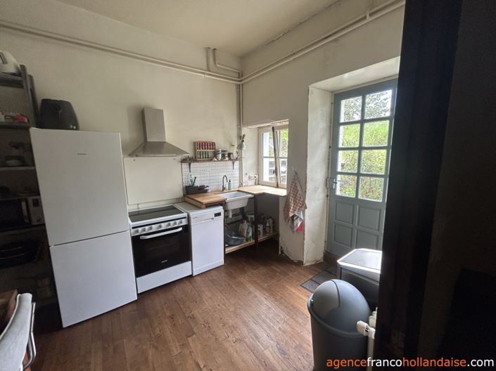 Image No.23-6 Bed House for sale