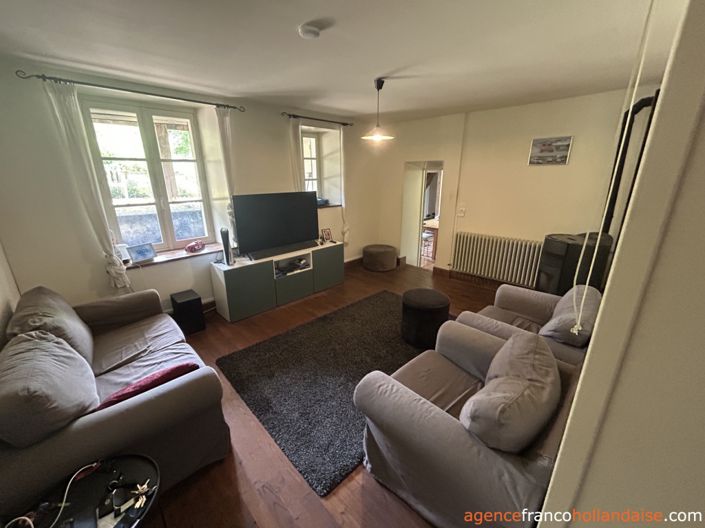 Image No.25-6 Bed House for sale