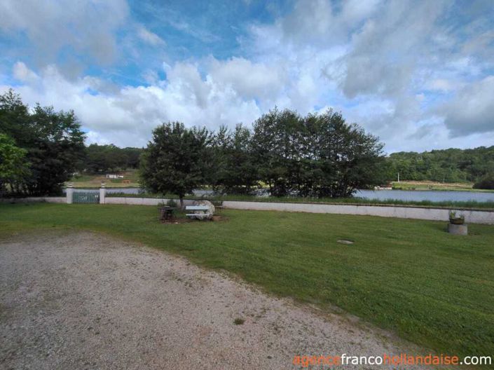 Image No.36-6 Bed House for sale