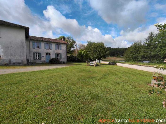 Image No.41-6 Bed House for sale