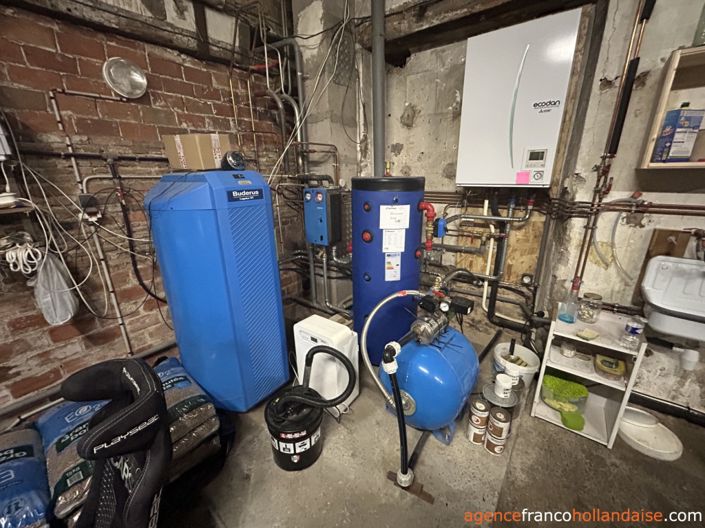 Image No.43-6 Bed House for sale