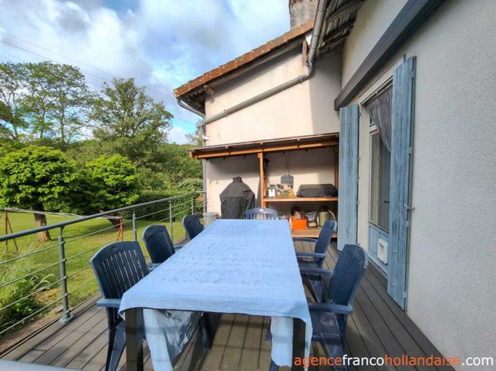 Image No.9-6 Bed House for sale