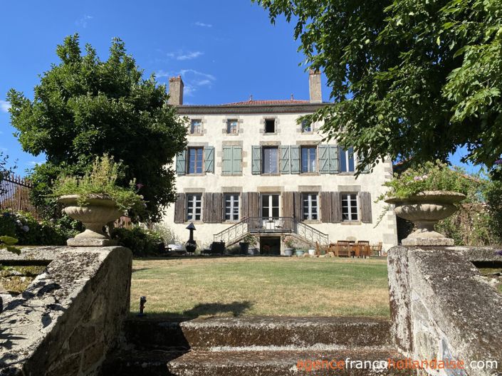 Statigious Maison de Maître 