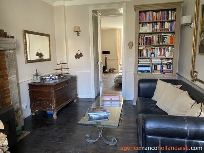 Image No.15-12 Bed House for sale