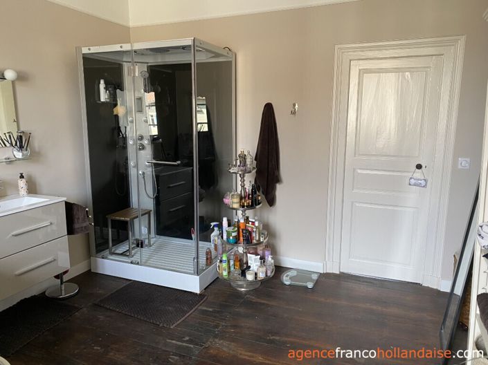 Image No.23-12 Bed House for sale