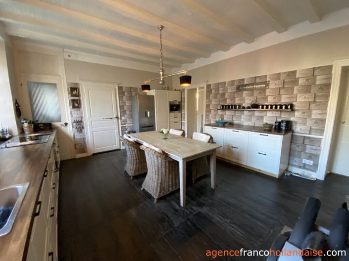 Image No.7-12 Bed House for sale