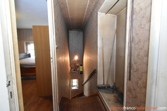 Image No.18-3 Bed House for sale