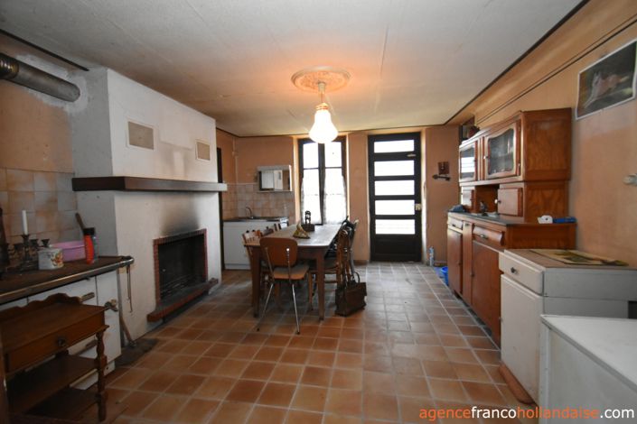 Image No.19-3 Bed House for sale
