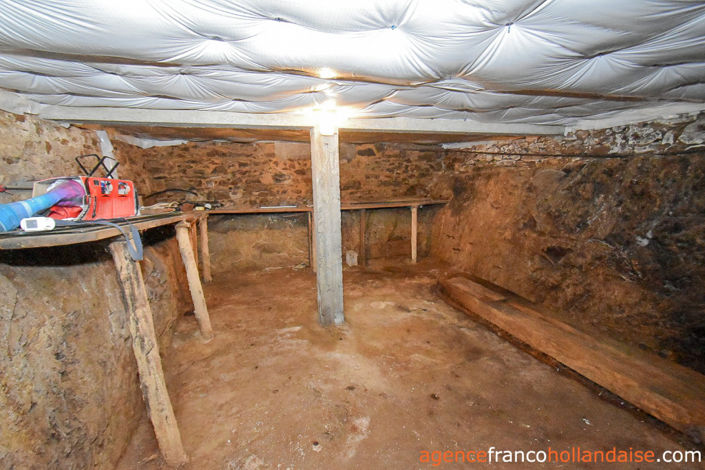 Image No.25-4 Bed House for sale