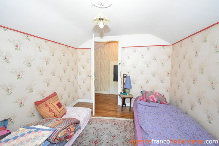 Image No.17-2 Bed House for sale