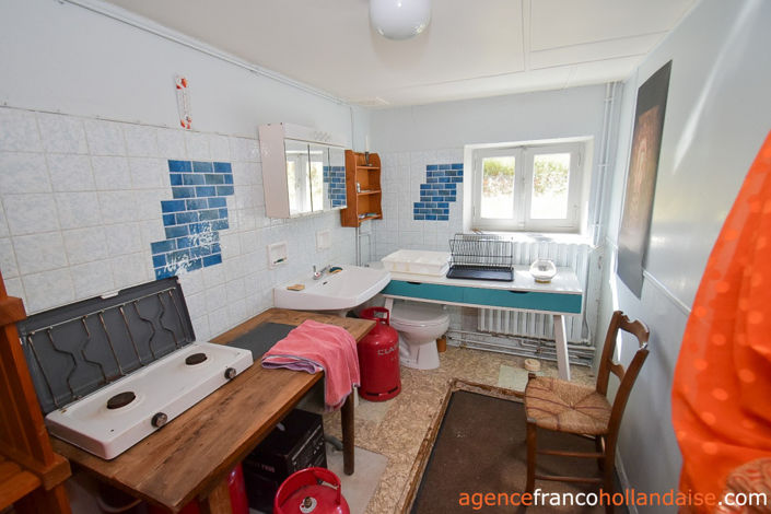 Image No.32-2 Bed House for sale