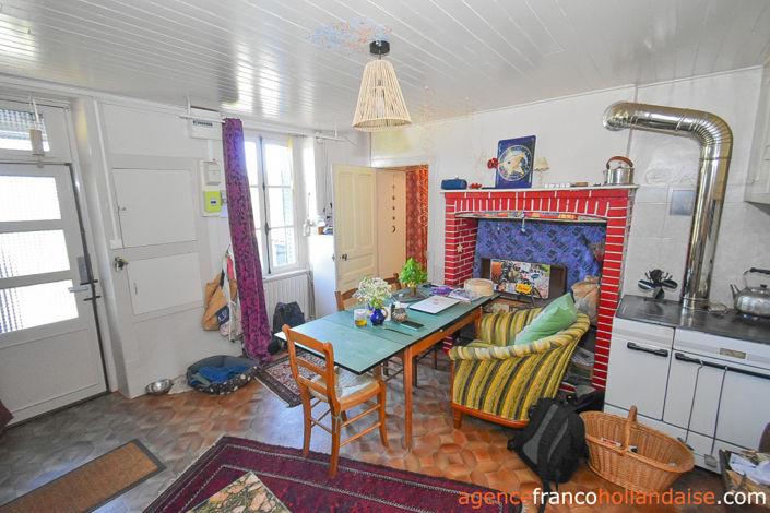 Image No.9-2 Bed House for sale
