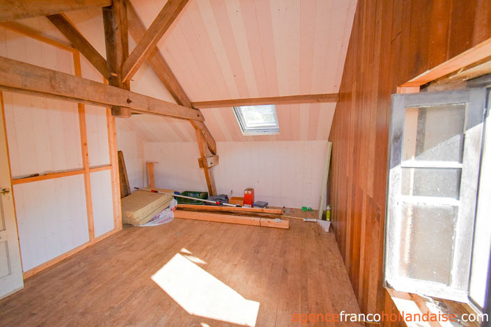 Image No.12-3 Bed House for sale