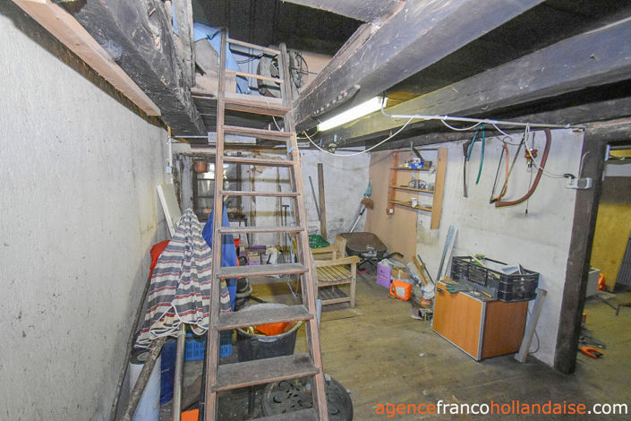 Image No.19-3 Bed House for sale