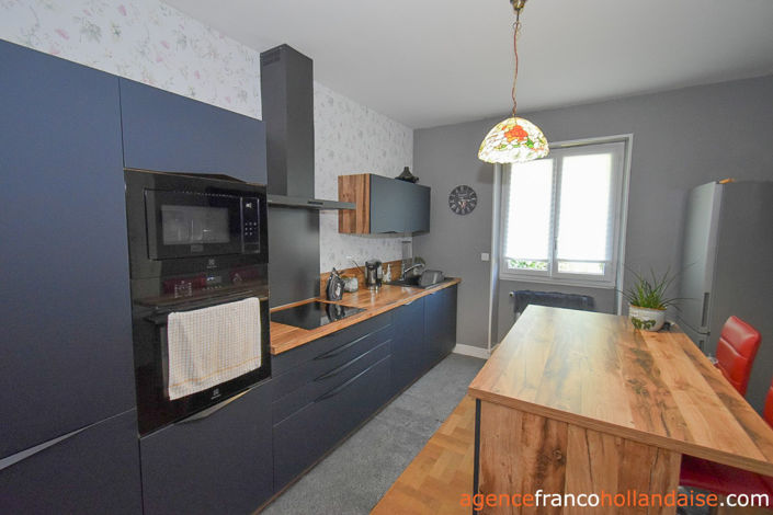 Image No.3-2 Bed House for sale