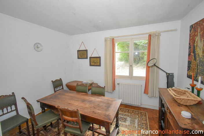 Image No.11-3 Bed House for sale