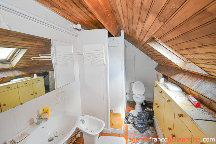 Image No.19-3 Bed House for sale