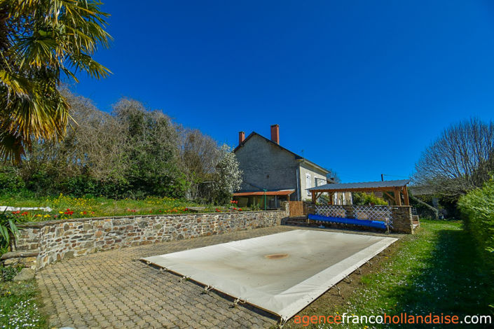 Image No.19-4 Bed House for sale