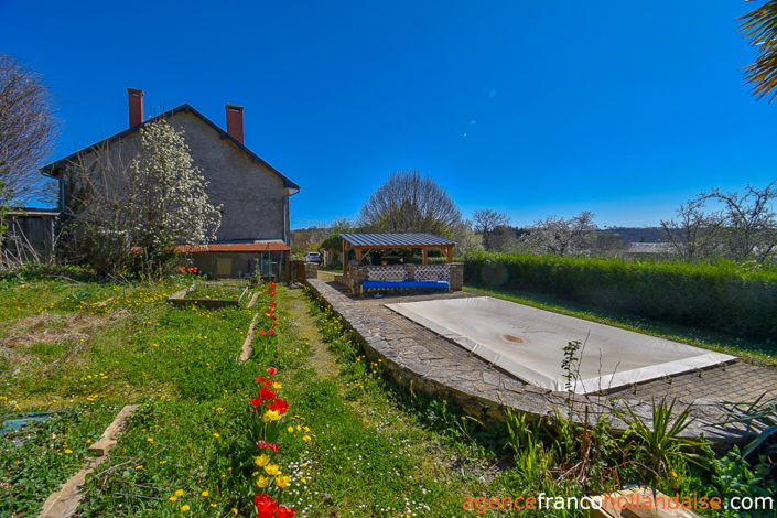 Image No.20-4 Bed House for sale