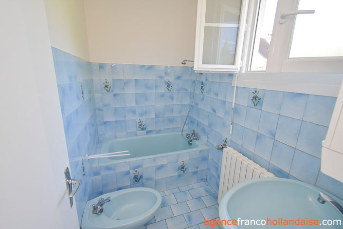 Image No.13-2 Bed House for sale