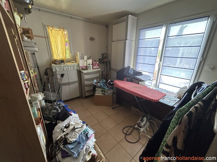 Image No.18-5 Bed House for sale