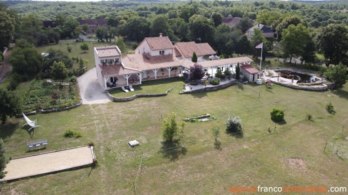 Image No.20-5 Bed House for sale