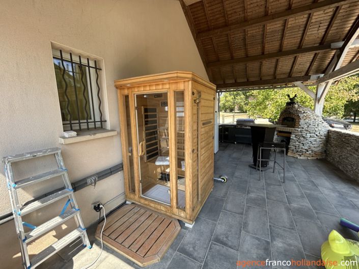 Image No.22-5 Bed House for sale