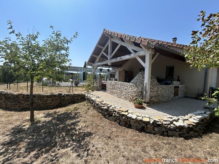 Image No.24-5 Bed House for sale