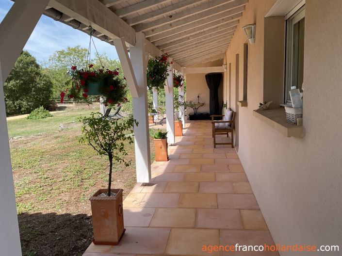 Image No.42-4 Bed House for sale