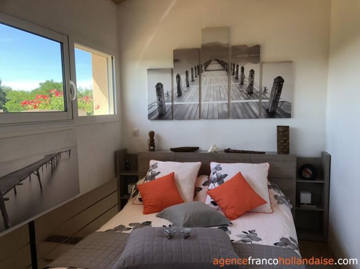 Image No.43-5 Bed House for sale