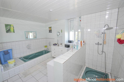 spacious-and-accessible-13large