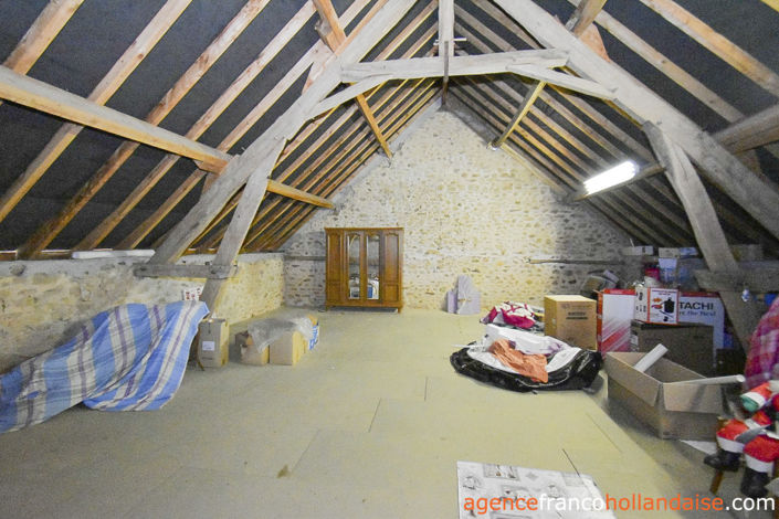 Image No.19-4 Bed House for sale