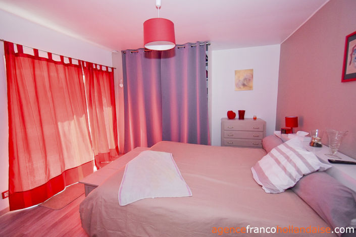 Image No.29-4 Bed House for sale