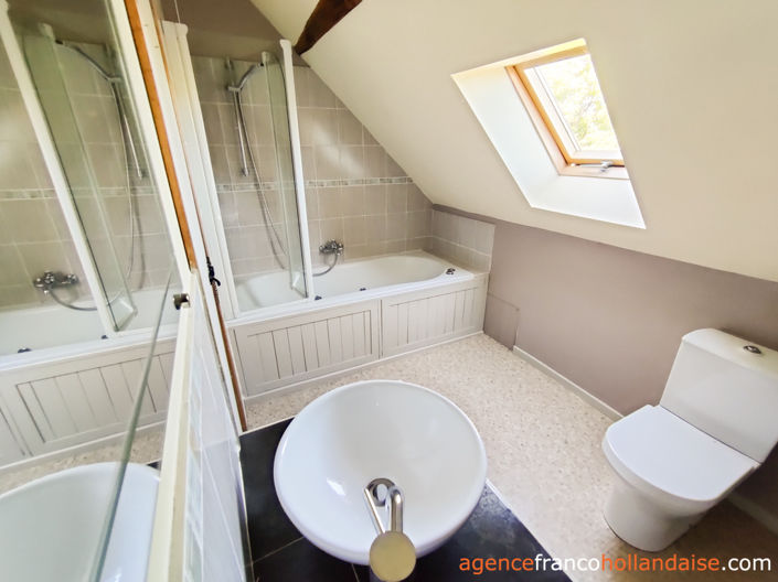 Image No.17-7 Bed House for sale