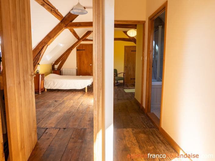 Image No.20-7 Bed House for sale